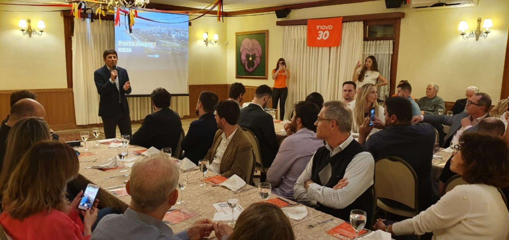 Blog - Com mais de 20 anos de atuação no mercado da Comunicação e no atendimento a clientes de todo o país, a Camejo Estratégias em Comunicação põe a serviço de cada cliente a experiência, o conhecimento técnico, os relacionamentos e a credibilidade, além de muita ousadia para buscar os melhores resultados.  
