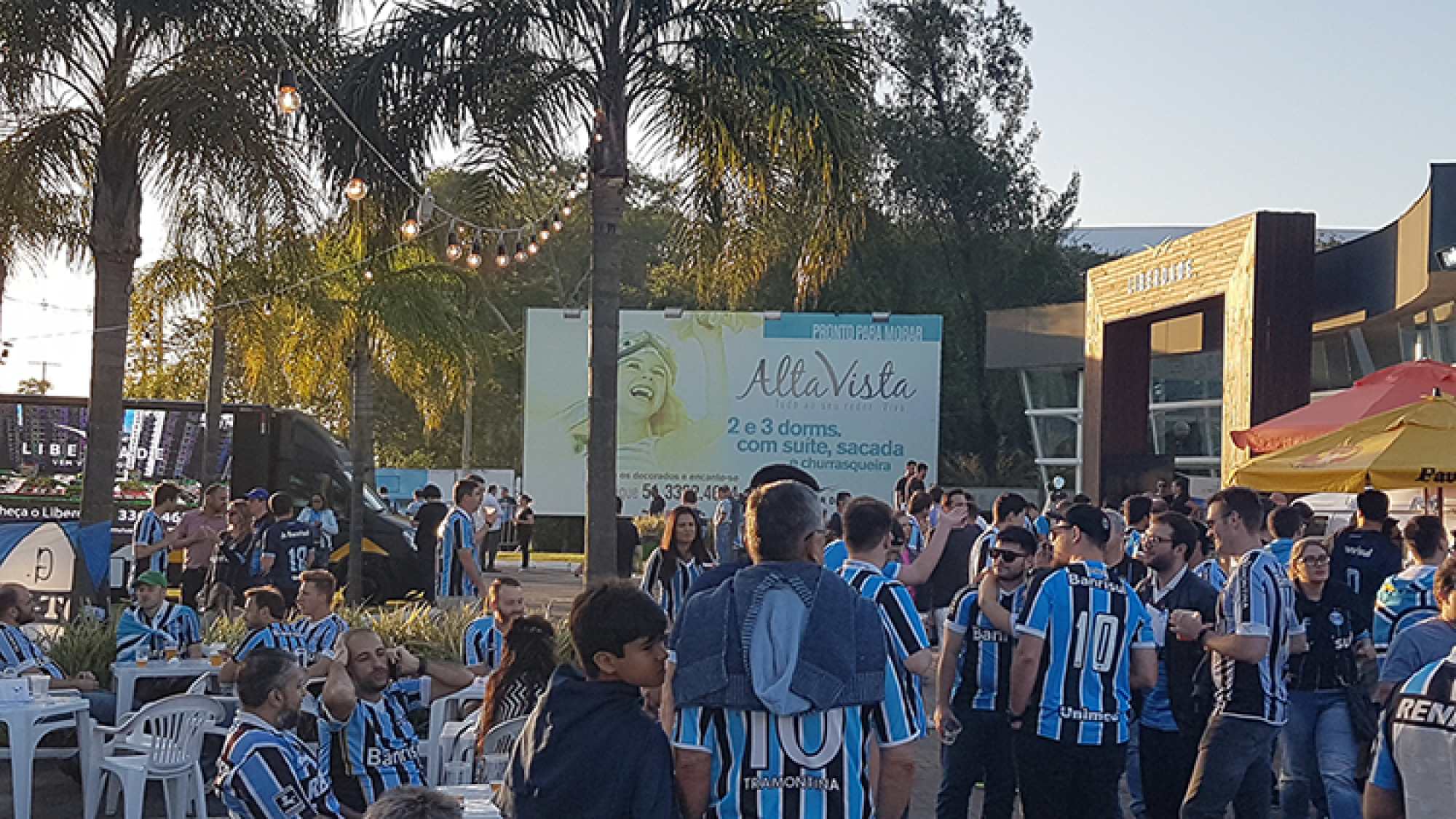 Blog - Com mais de 20 anos de atuação no mercado da Comunicação e no atendimento a clientes de todo o país, a Camejo Estratégias em Comunicação põe a serviço de cada cliente a experiência, o conhecimento técnico, os relacionamentos e a credibilidade, além de muita ousadia para buscar os melhores resultados.  
