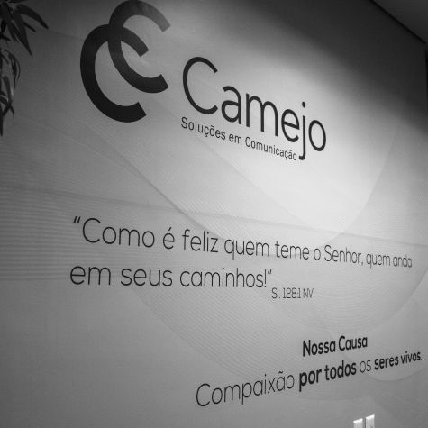 Sobre - Com mais de 20 anos de atuação no mercado da Comunicação e no atendimento a clientes de todo o país, a Camejo Estratégias em Comunicação põe a serviço de cada cliente a experiência, o conhecimento técnico, os relacionamentos e a credibilidade, além de muita ousadia para buscar os melhores resultados.  