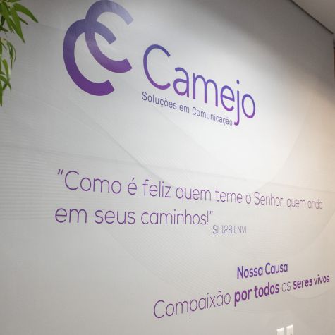 Sobre - Com mais de 20 anos de atuação no mercado da Comunicação e no atendimento a clientes de todo o país, a Camejo Estratégias em Comunicação põe a serviço de cada cliente a experiência, o conhecimento técnico, os relacionamentos e a credibilidade, além de muita ousadia para buscar os melhores resultados.  