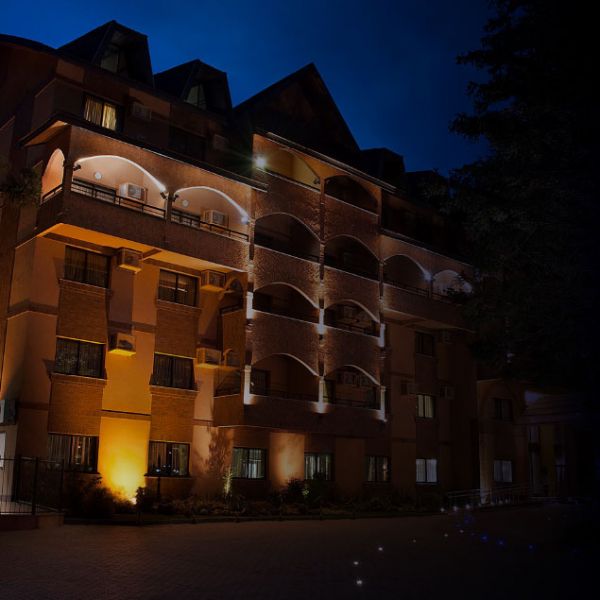 Serviços - Com mais de 20 anos de atuação no mercado da Comunicação e no atendimento a clientes de todo o país, a Camejo Estratégias em Comunicação põe a serviço de cada cliente a experiência, o conhecimento técnico, os relacionamentos e a credibilidade, além de muita ousadia para buscar os melhores resultados.  